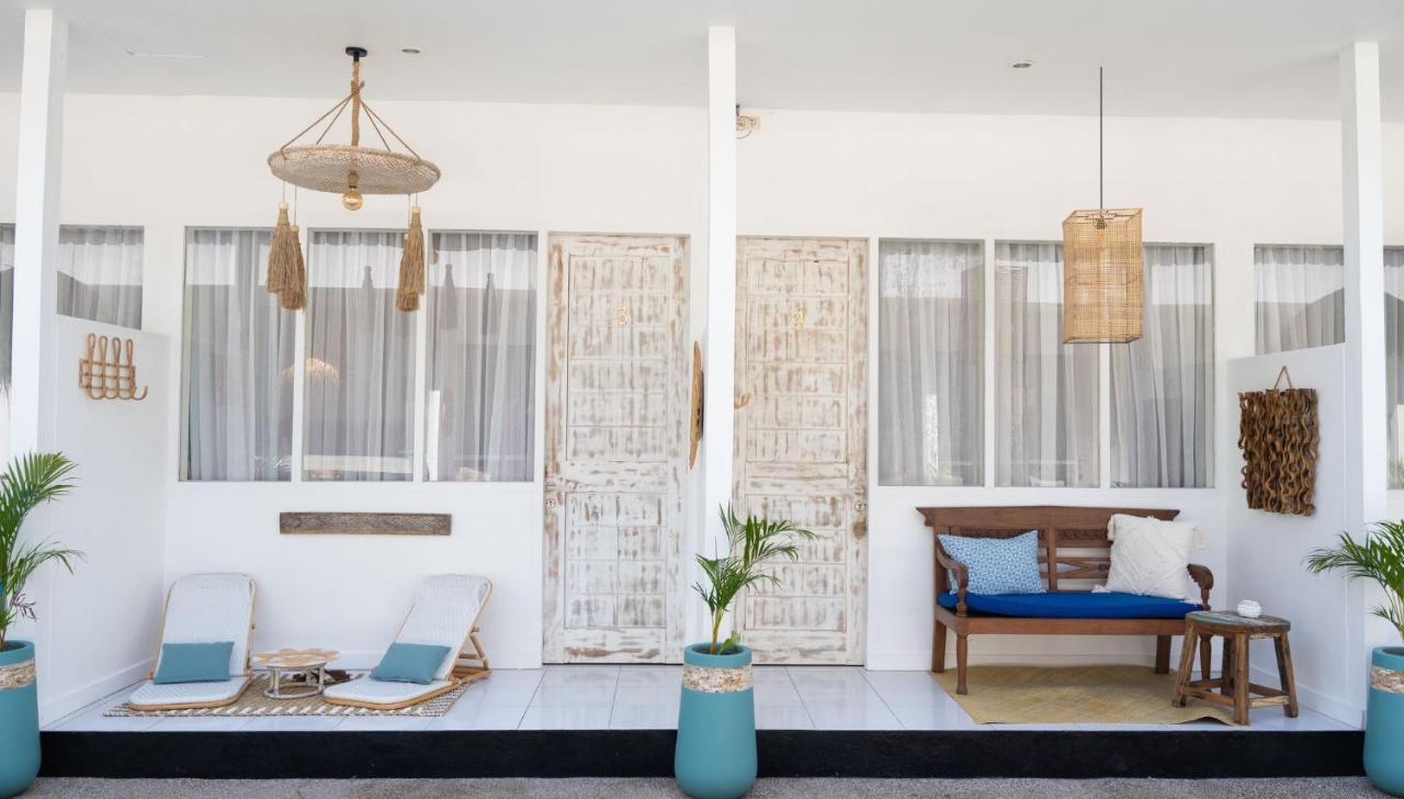 The White Bay Hotel Gili Trawangan Buitenkant foto