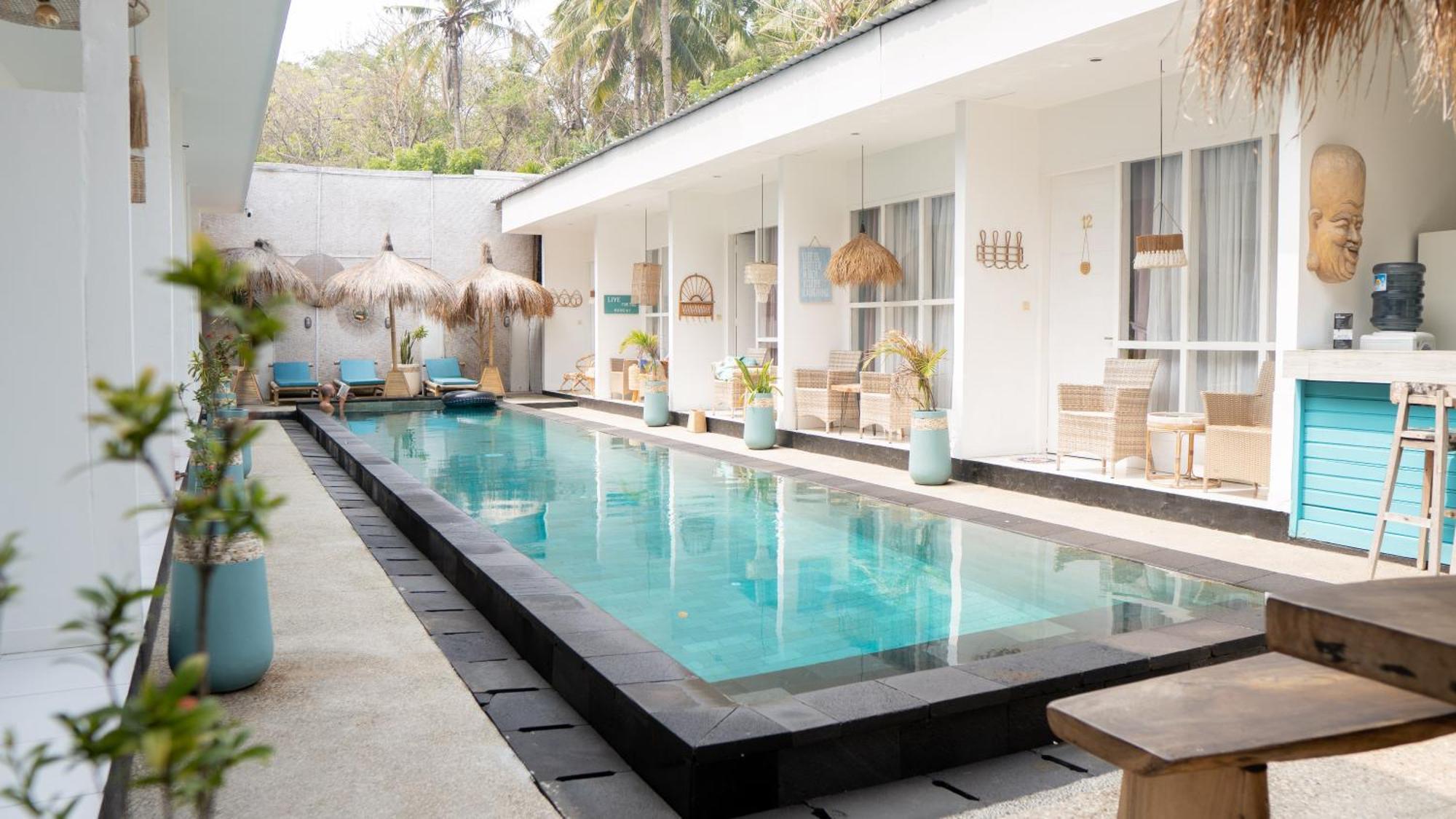 The White Bay Hotel Gili Trawangan Buitenkant foto